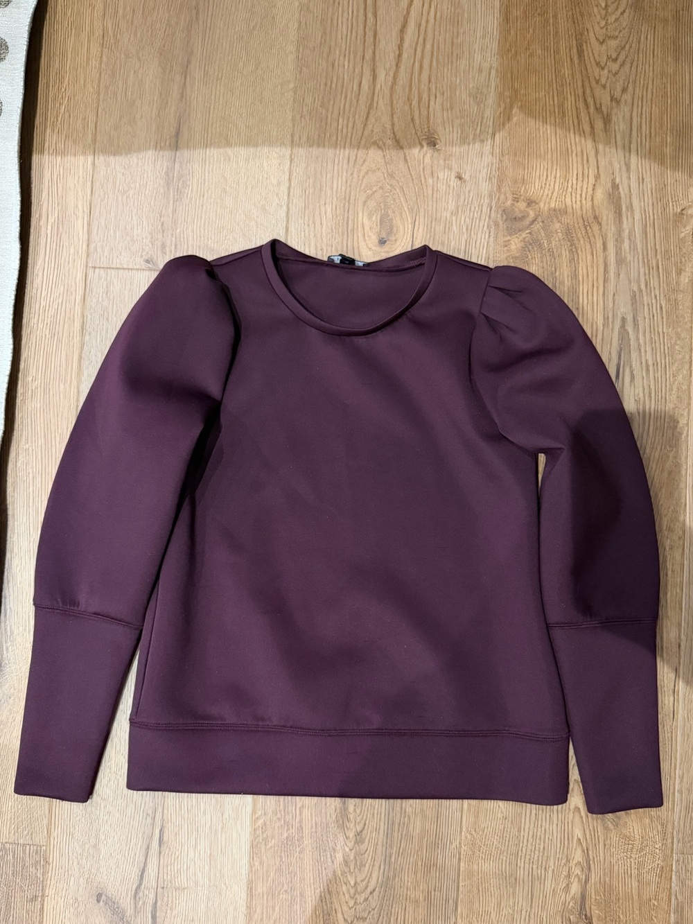 Stella and Dot  Puff-Sleeve Crewneck Top in Deep Plum